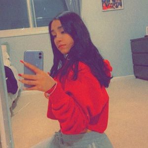 Meet your Posher, Jasmine